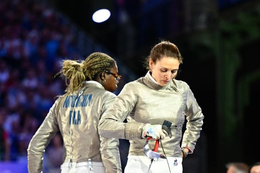 Championne olympique en individuel, Manon Apithy-Brunet n'a pas réussi à porter les sabreuses françaises sur le podium en équipes. (P. Lahalle/L'Équipe)