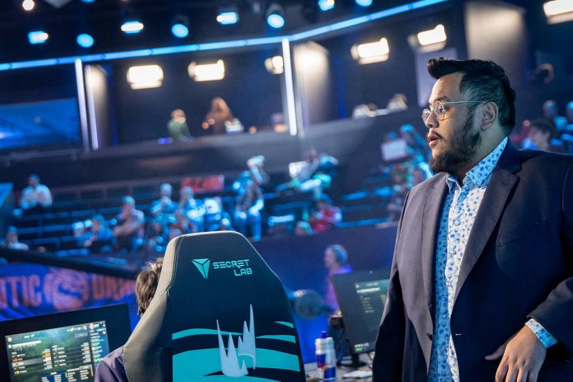 Rehareha « Reha » Ramanana, le coach de la Karmine Corp en LEC. (Wojciech Wandzel/Riot Games)