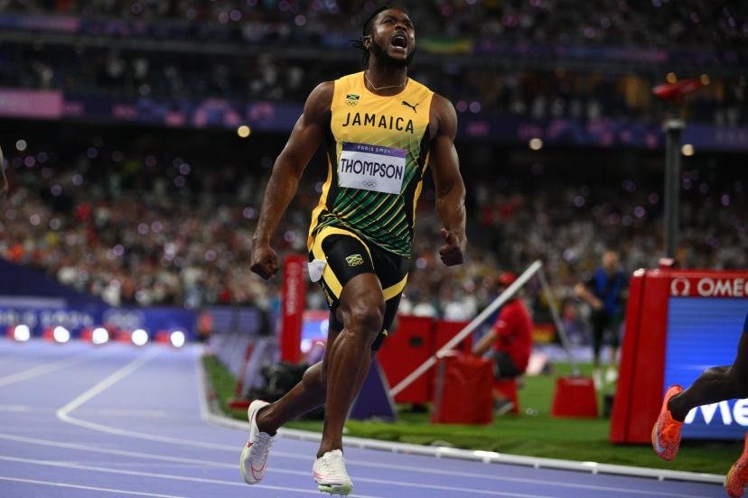 Kishane Thompson à l'arrivée de la finale olympique du 100 m l'été dernier. (A. Mounic/L'Équipe)
