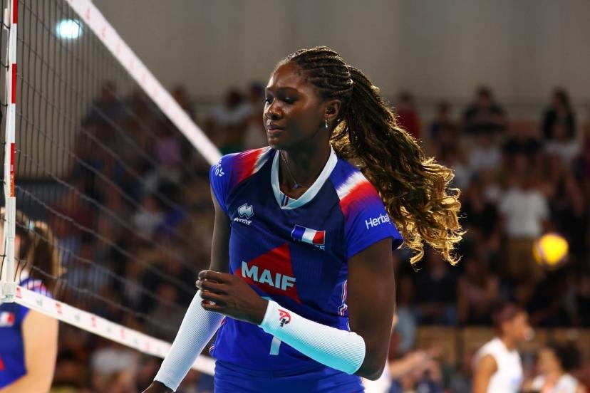 Iman Ndiaye, auteure de 30 points, et les Bleues ont renversé la Bulgarie ce samedi. (G. Le Goff /L'Équipe)