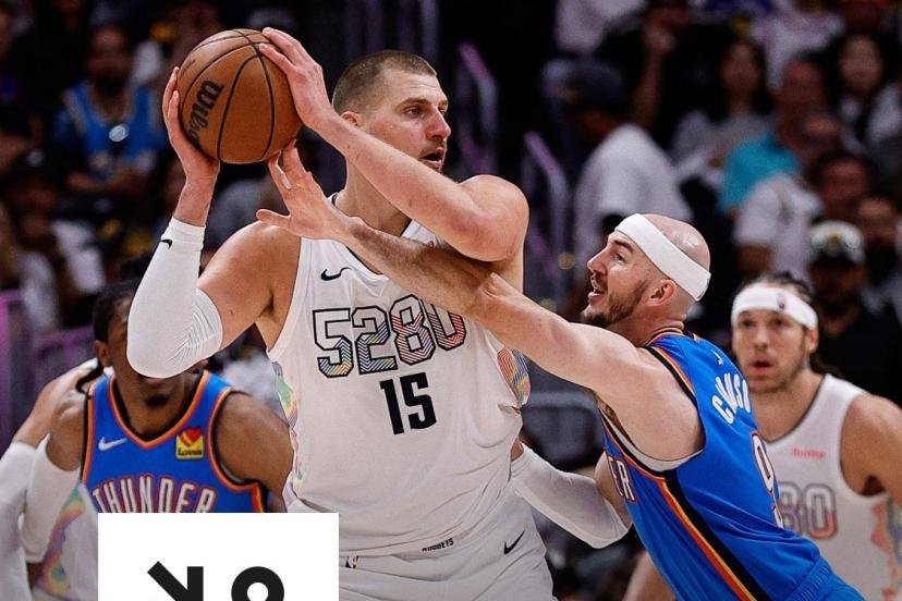 Alex Caruso a harassé Nikola Jokic en défense. (Reuters)