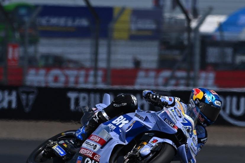 Alex Marquez sur le circuit de Silvestone. (L.Swiderek/Photopsp)