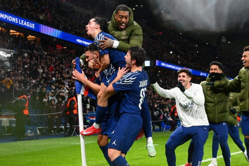 Les joueurs du PSG célèbrent un but face à Manchester City. (A. Mounic/L'Équipe)