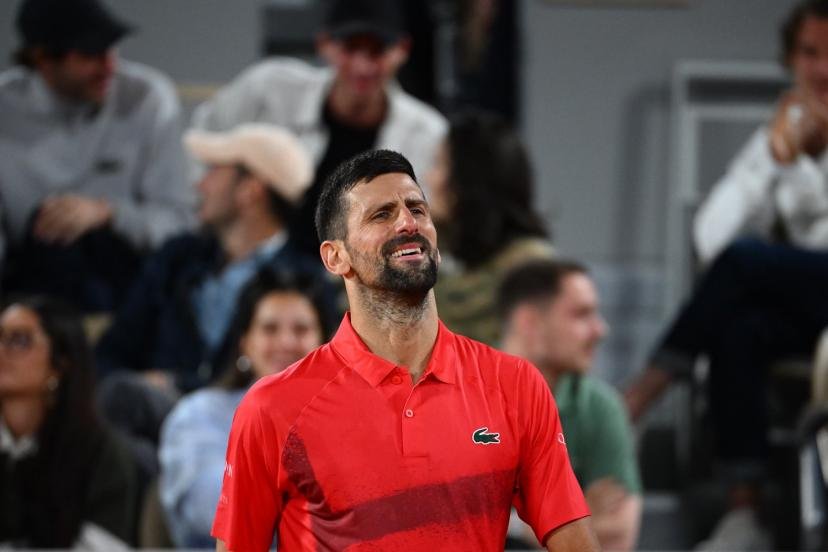 Novak Djokovic a remporté un point spectaculaire face à Alexander Zverev. (A. Réau/L'Équipe)