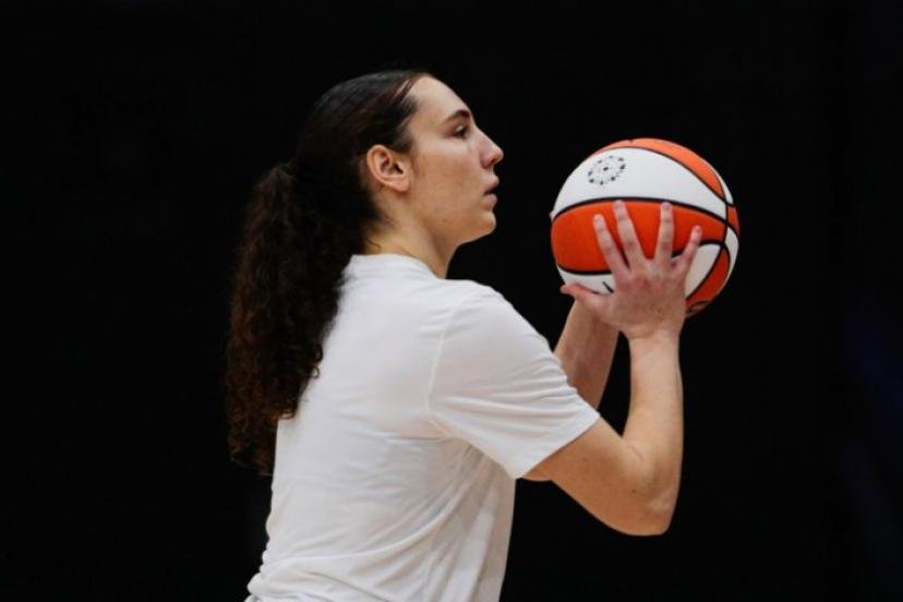 Carla Leite a inscrit 14 points pour les Valkyries. (Yalonda M. James/AP)