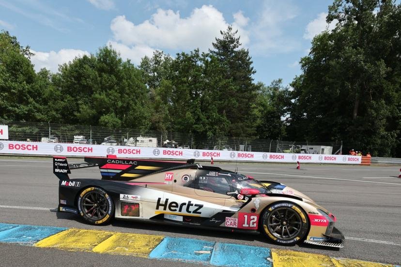 La Cadillac numéro 12 sera en pole position ce samedi au départ des 24 Heures du Mans. (S. Boué/L'Équipe)