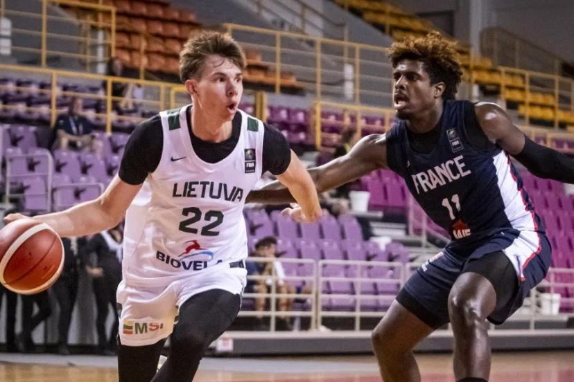 La France s'est inclinée en demi-finales de l'Euro U20. (FIBA)