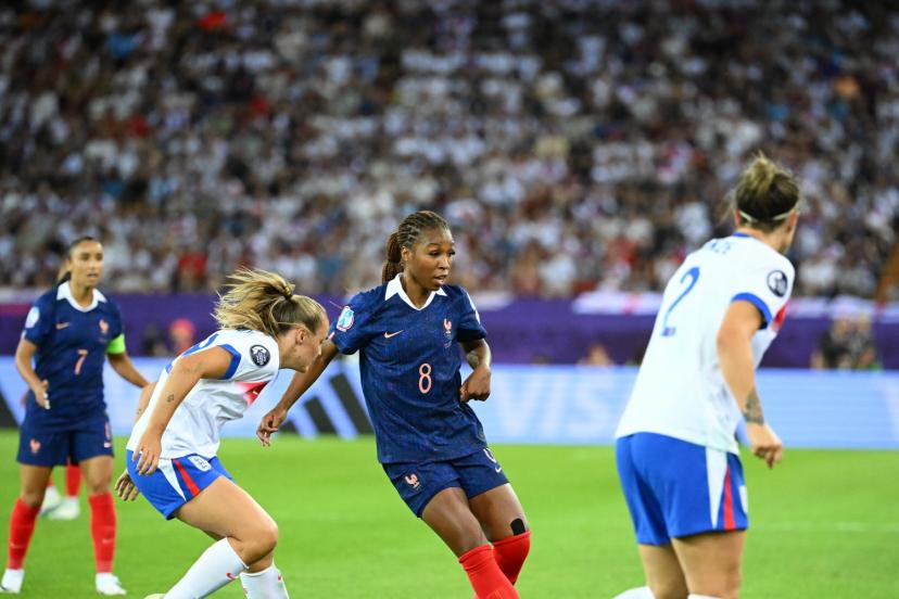 Grace Geyoro contre l'Angleterre, samedi dernier. (A. Réau/L'Équipe)