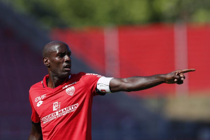 Julio Tavares en 2020 avec le maillot de Dijon.  (L. Argueyrolles/L'Équipe)