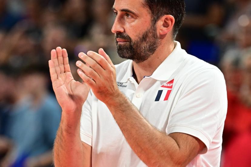Frédéric Fauthoux signe sa cinquième victoire en cinq matches à la tête de l'équipe de France. (J-B. Autissier/L'Équipe)