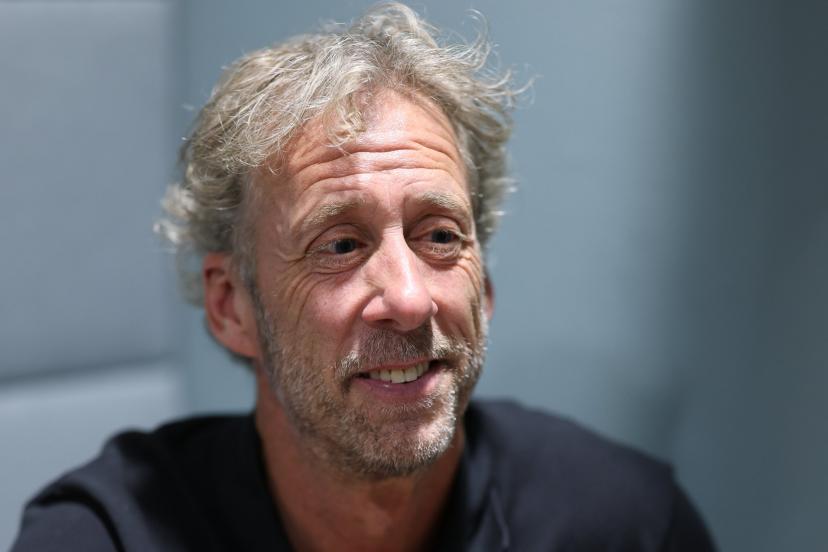 Rutger Tijssen dirige l'équipe féminine de Visma-Lease a bike. (S. Boué/L'Équipe)