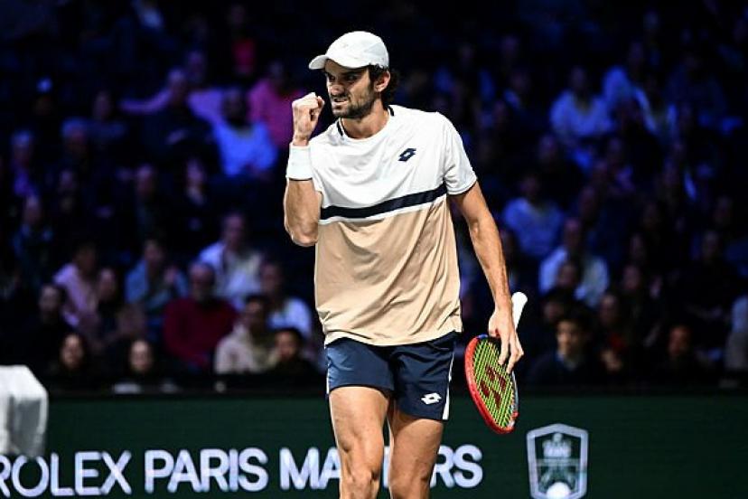 Valentin Vacherot poursuit sa route au Rolex Paris Masters. (P. Lahalle/L'Equipe)